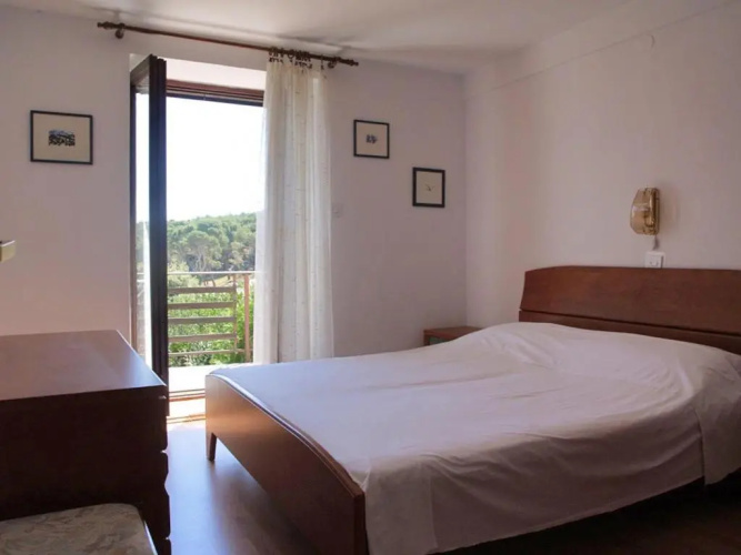 Apartment Ercilia B4