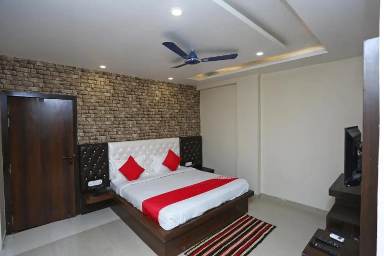 Classic Triple room
