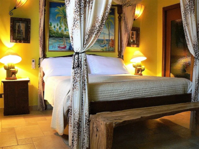 B&B Antigua