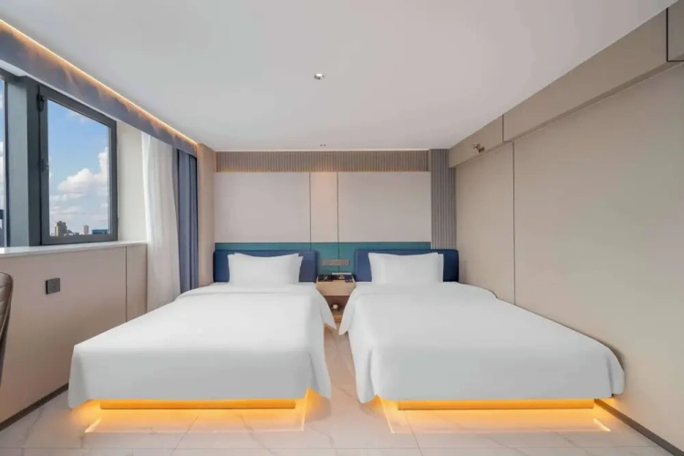 Superior Quadruple room
