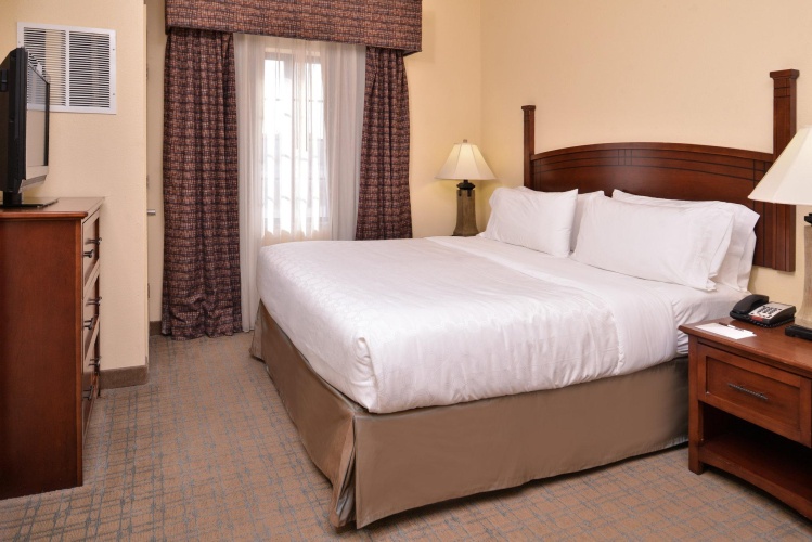 2 Bedrooms Quadruple Suite