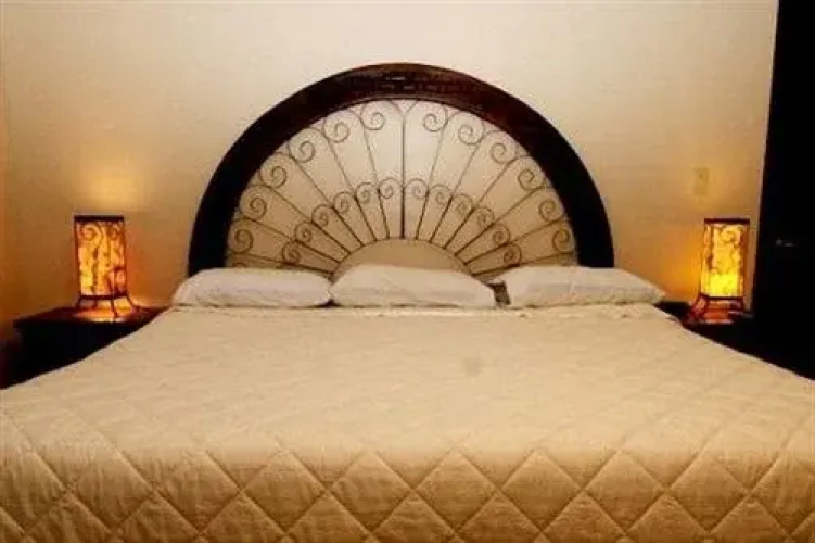 Olas Altas Bed And Breakfast