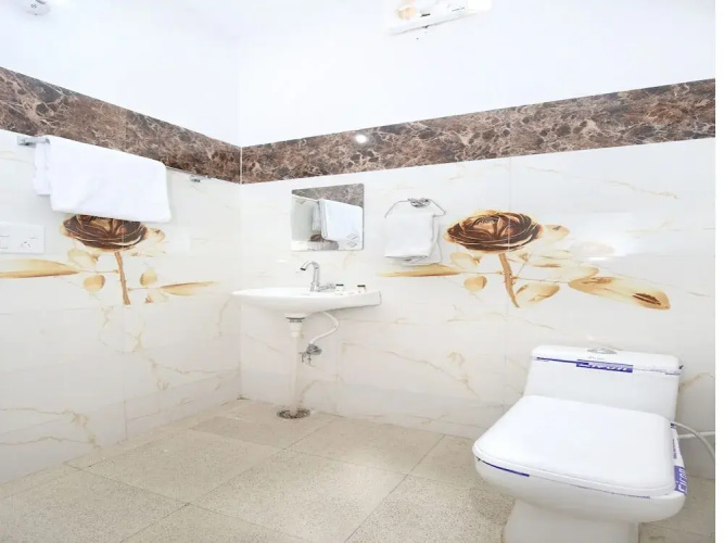 Hotel Adarsh By OYO Rooms