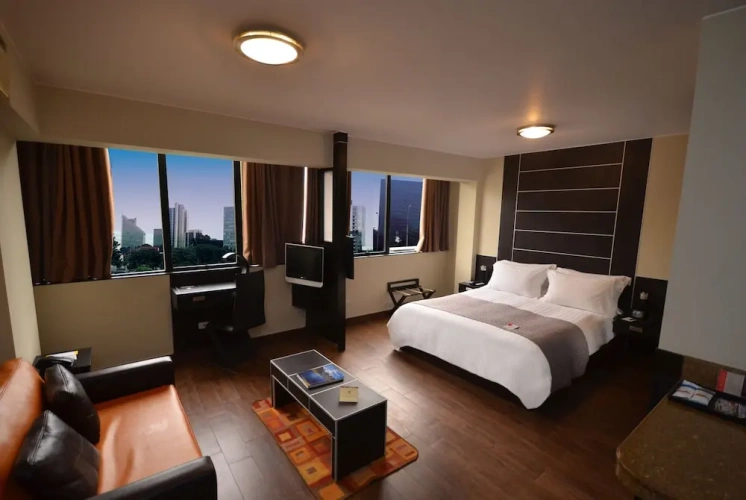 Deluxe Double Suite