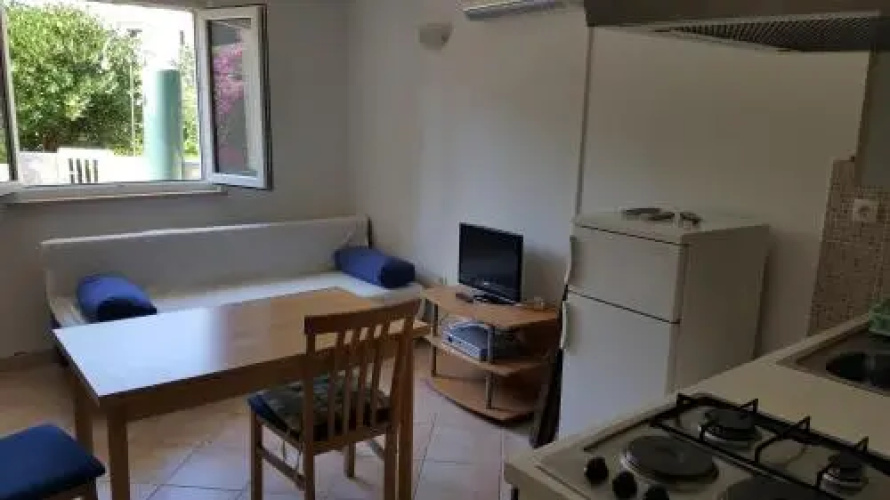 Studio Apartment Bosko