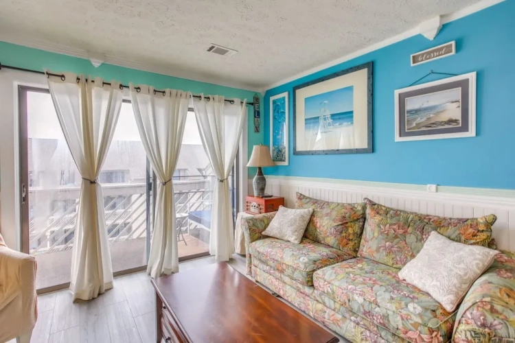 1 Bedroom Apartment with balcony