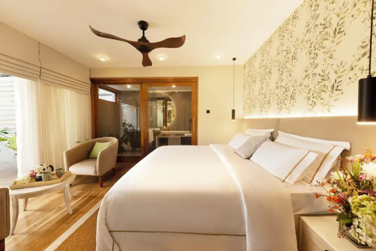 Colombo Villa Collection