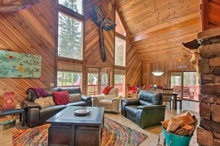 4 Bedrooms Cottage