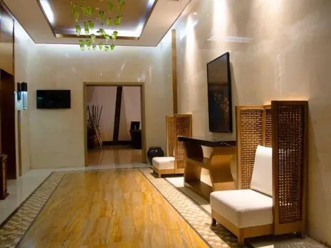 Jinfoshanwenquanjiari Hotel