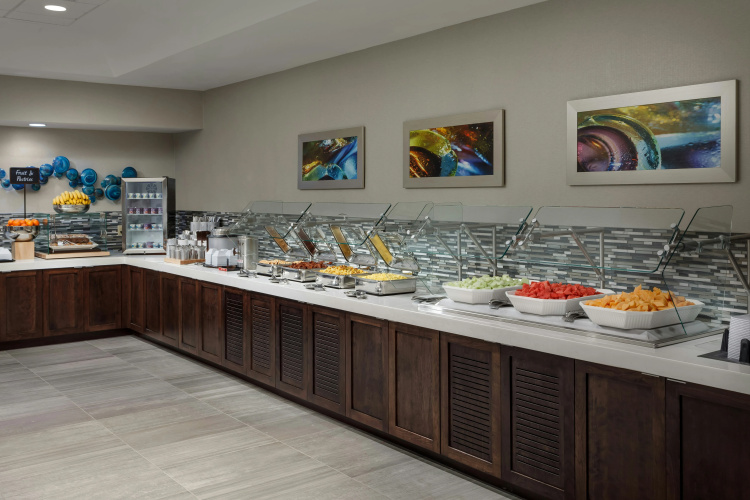 Embassy Suites by Hilton Orlando Lake Buena Vista Resort photo 12