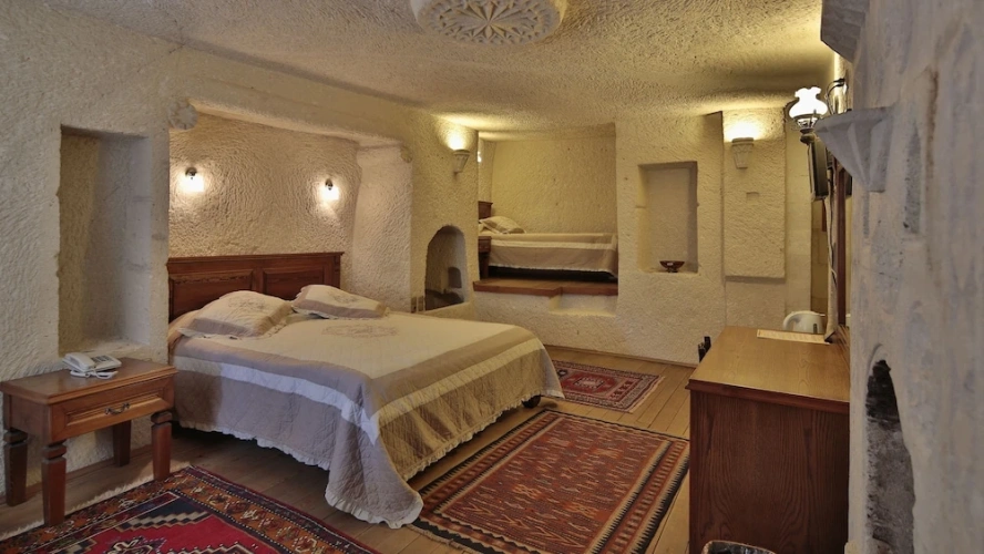 Suite with balcony