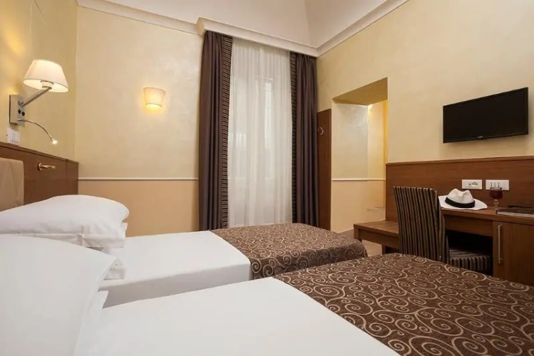Standard Double room with view