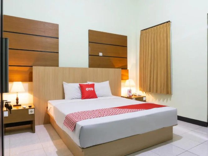 OYO 3803 Hotel Wonojati Syariah Malang