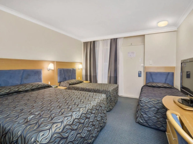 Standard Quadruple room