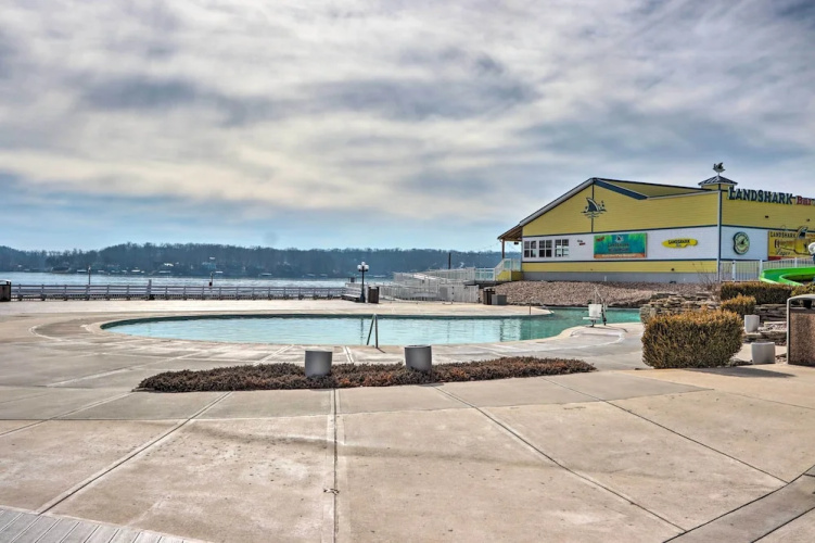 Fire Pit & Pool Access: Margaritaville Home!