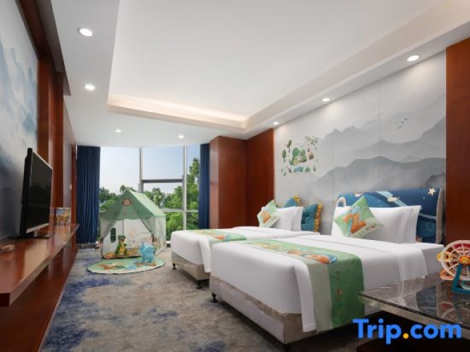 Standard Twin Family room