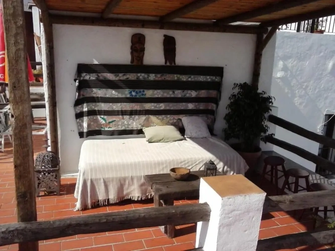 2 Bedrooms Cottage