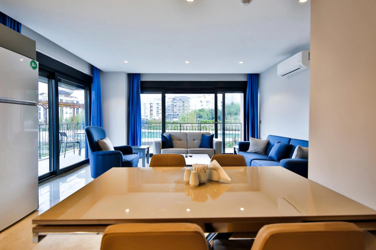 Mene Suites