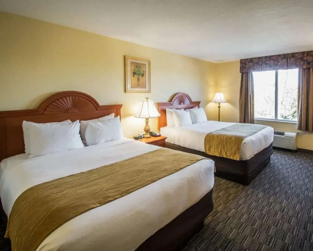 Comfort Inn & Suites