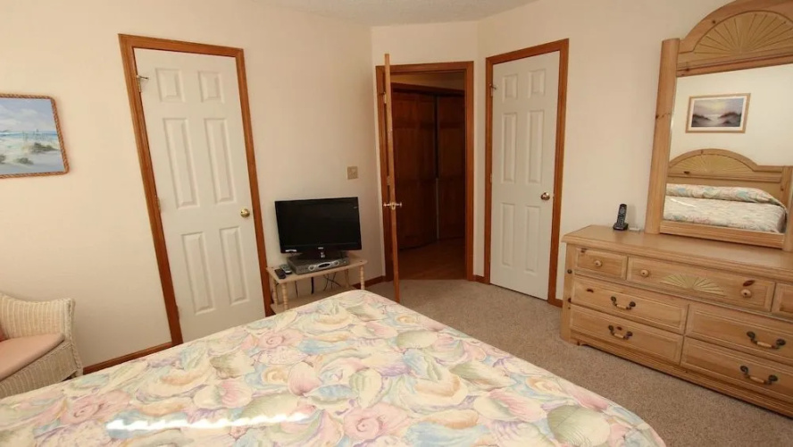 Lake's Ocean View - 5 Br Home