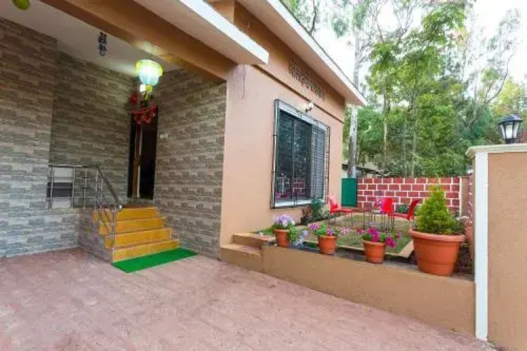 Shri Laxmi Narayan Bungalow