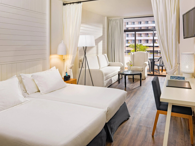 H10 Conquistador Hotel