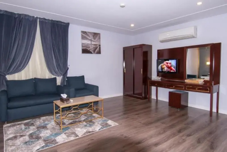 Al Muteb Suites Al Ezdehar