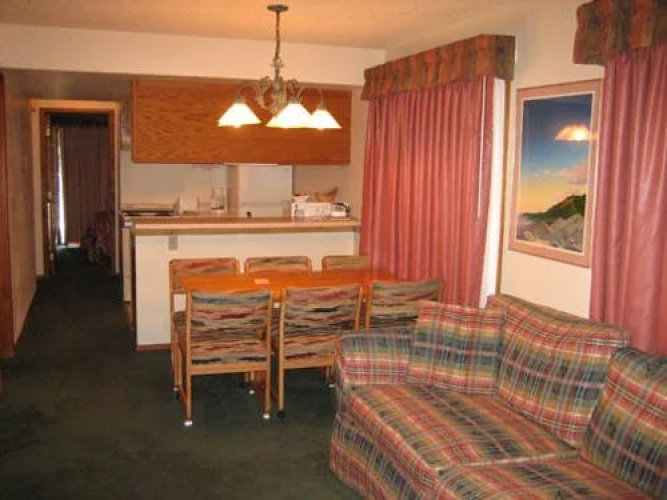 Thunder Mountain Resort