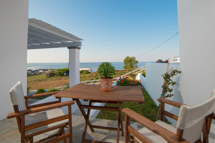Almyra Guesthouses