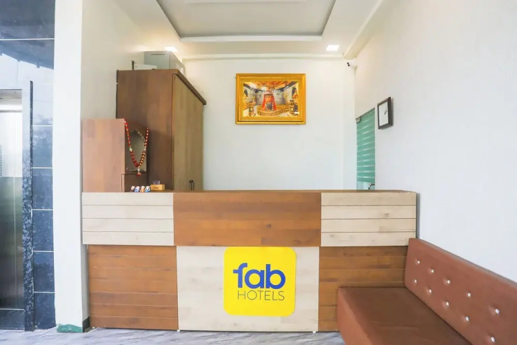 Fabhotel Lake Vista
