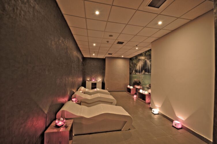 Hotel Farah TangerOver view