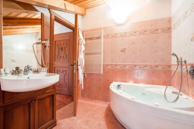 Classic Triple room