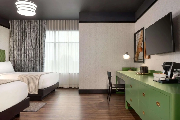 Deluxe Quadruple room