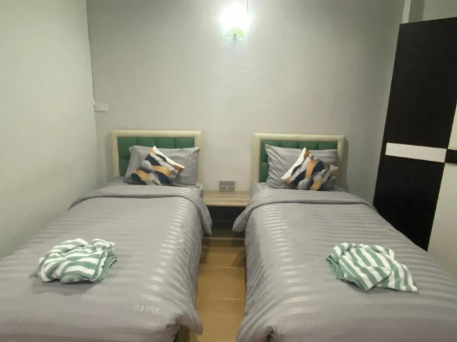 Alongkorn hotel by SB