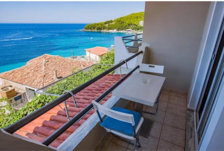 Standard Double room with balcony and with sea view