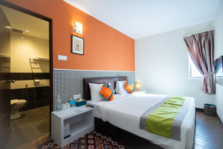 Link Hotel
