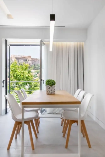 2 Bedrooms Luxury Apartment with balcony and with city view