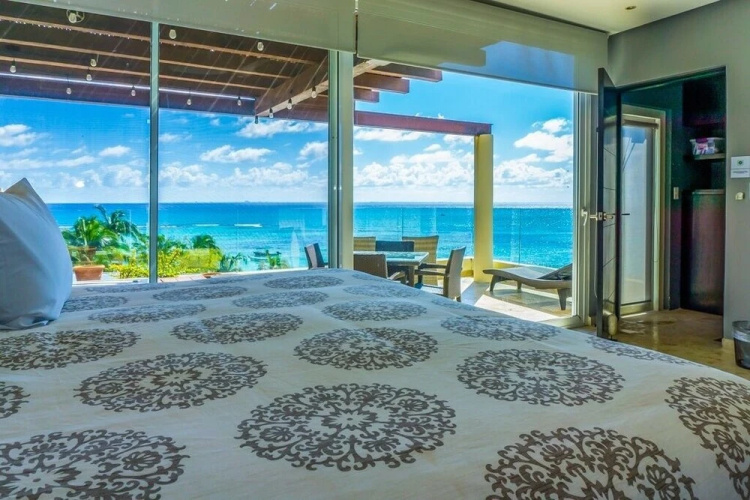 Elements Penthouse 24 3 Bedroom Condo by RedAwning