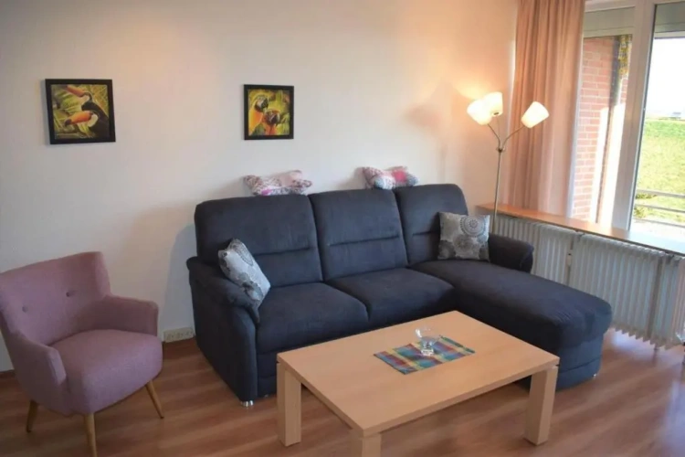 Apartment with balcony