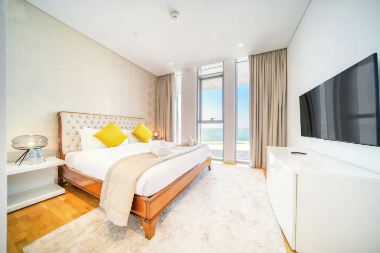 Bluewaters Residences - Mint Stay