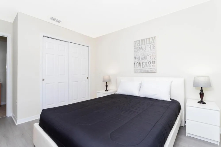 Compass Bay 3213
