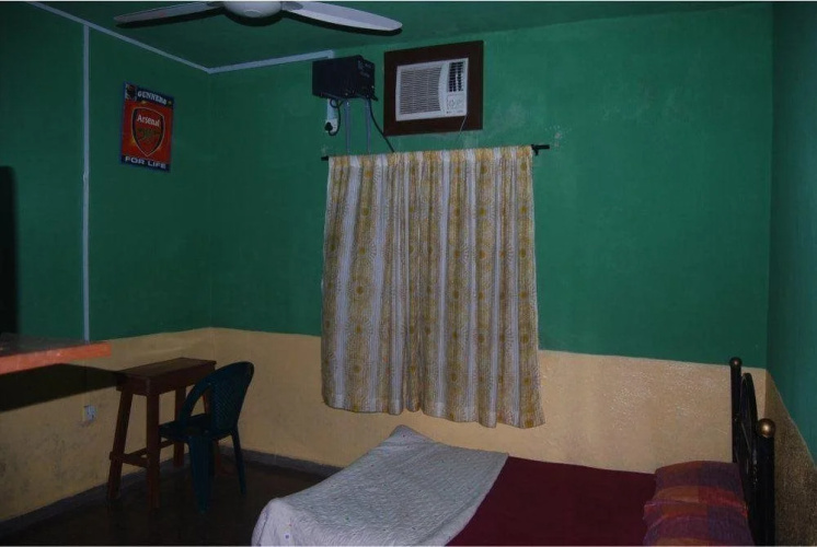 Adesua Hotel-Hostel