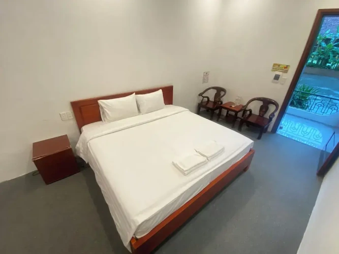 Economy Double room with balcony and with river view