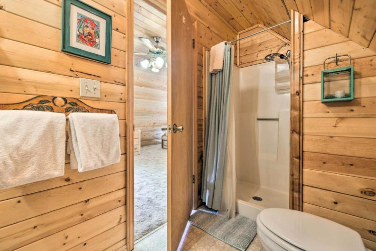 2 Bedrooms Cottage