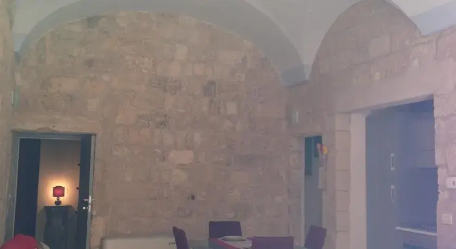 Vico Delle Giravolte