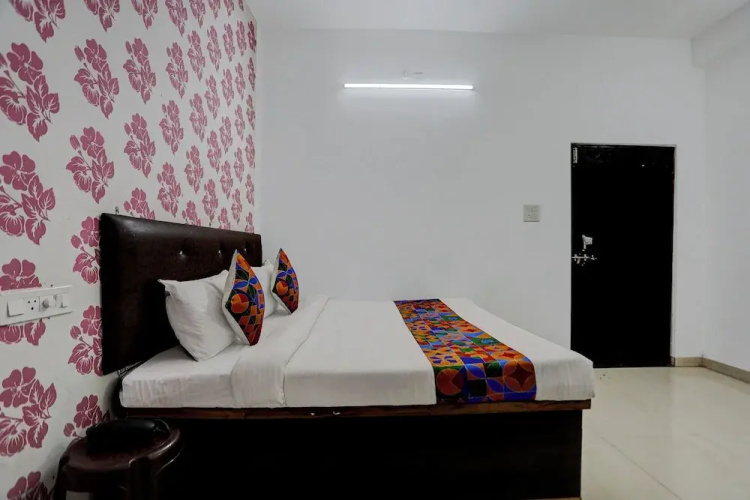 Via Atithi Inn