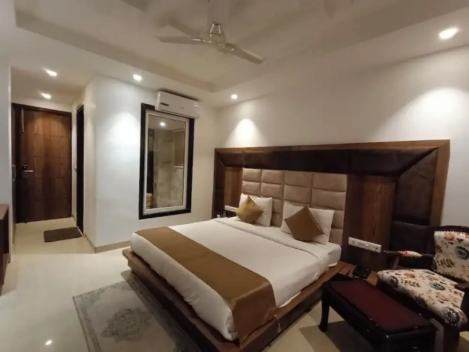 Superior room