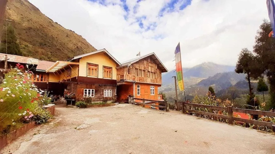 Ourguest Bichu Homestay