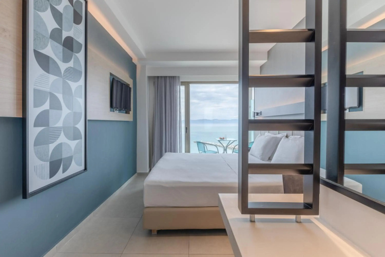 Hotel Avra by Smile hotels