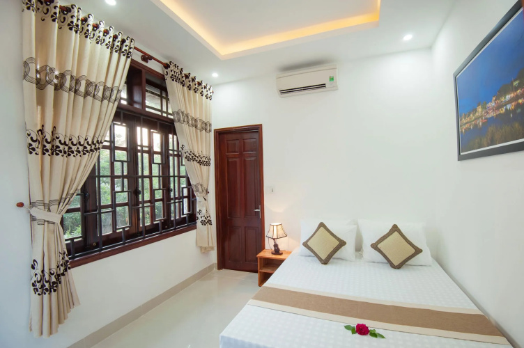 The Moon River Homestay & Villa